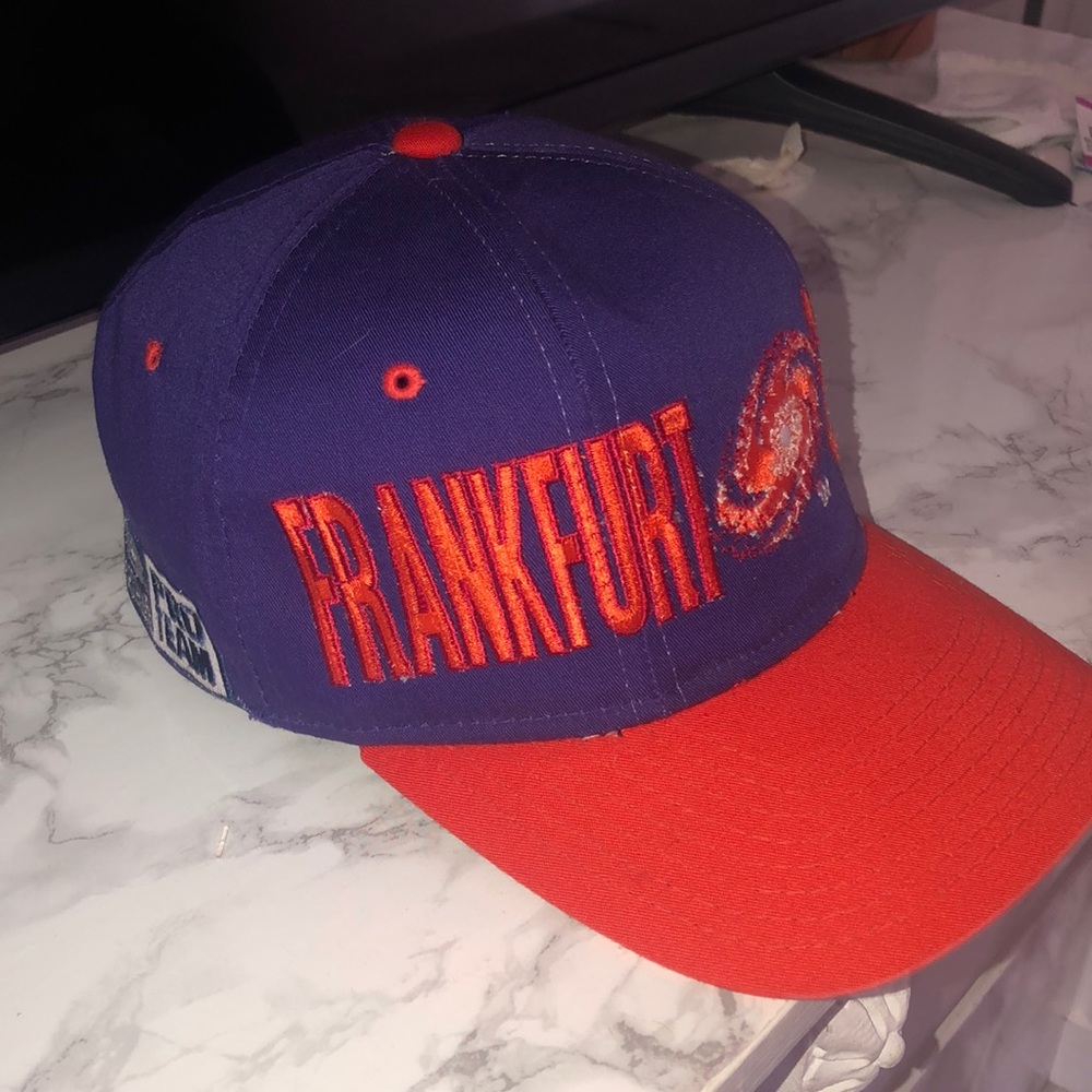 Vintage Frankfurt Galaxy hat